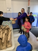 Grab ‘N Go School Breakfast and Lunch Meals takes-off at Summit SD104 During Period Of Mandated School Closures